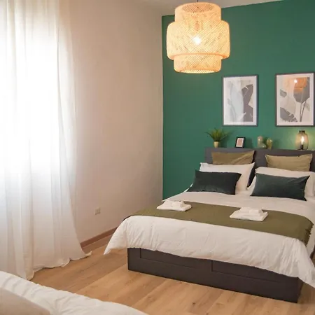 Cozy نابولي